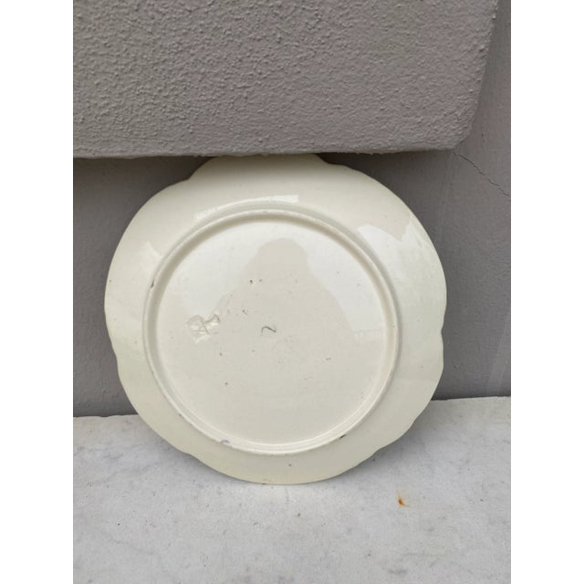 Majolica Pansy Plate Choisy Le Roi, Circa 1880 For Sale - Image 4 of 5