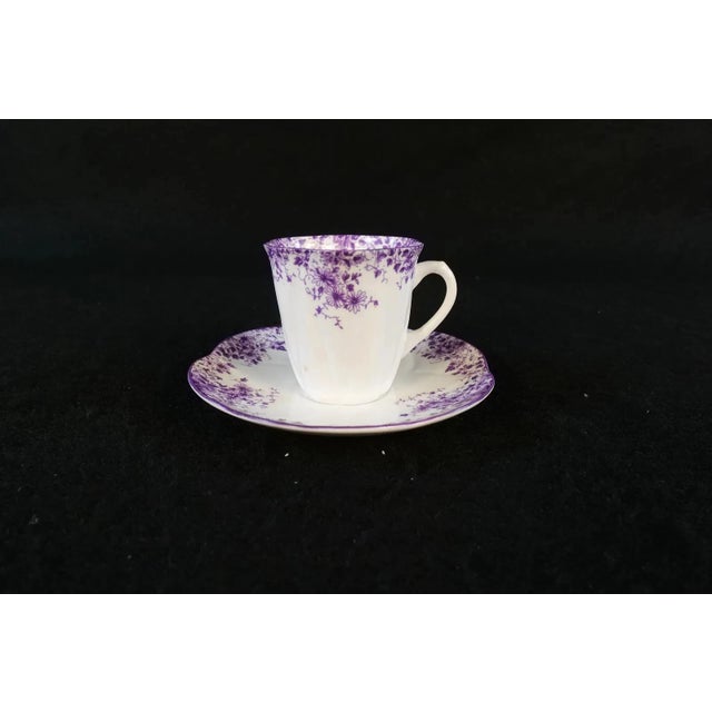 English 1940s Shelley Dainty Mauve Tea Cup - English Bone China Cup and Saucer For Sale - Image 3 of 9