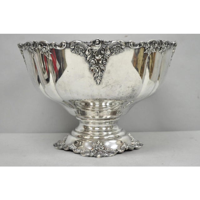 Vintage Baroque by Wallace 252 & 253 Silver Plated Punch Bowl Set W/ 10 Cups For Sale - Image 17 of 18