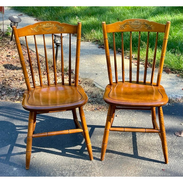 Late 20th Century Hitchcock Spindle Back Country Windsor Side Chairs (2) For Sale - Image 12 of 12