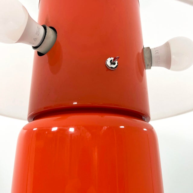 Orange Mushroom Table Lamp by Elio Martinelli for Martinelli Luce, 1970s For Sale - Image 9 of 10