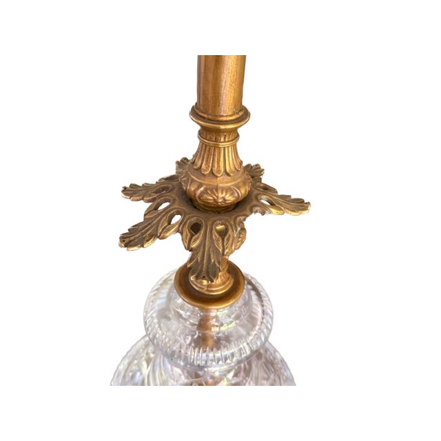 Vintage Tall Neoclassical Brass & Hand-Cut Lead Crystal Column Table Lamp For Sale In Los Angeles - Image 6 of 8