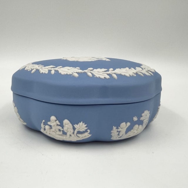 Ceramic Vintage Wedgwood Blue Jasperware Trinket Box, Ulysses Chariot Scene For Sale - Image 7 of 10