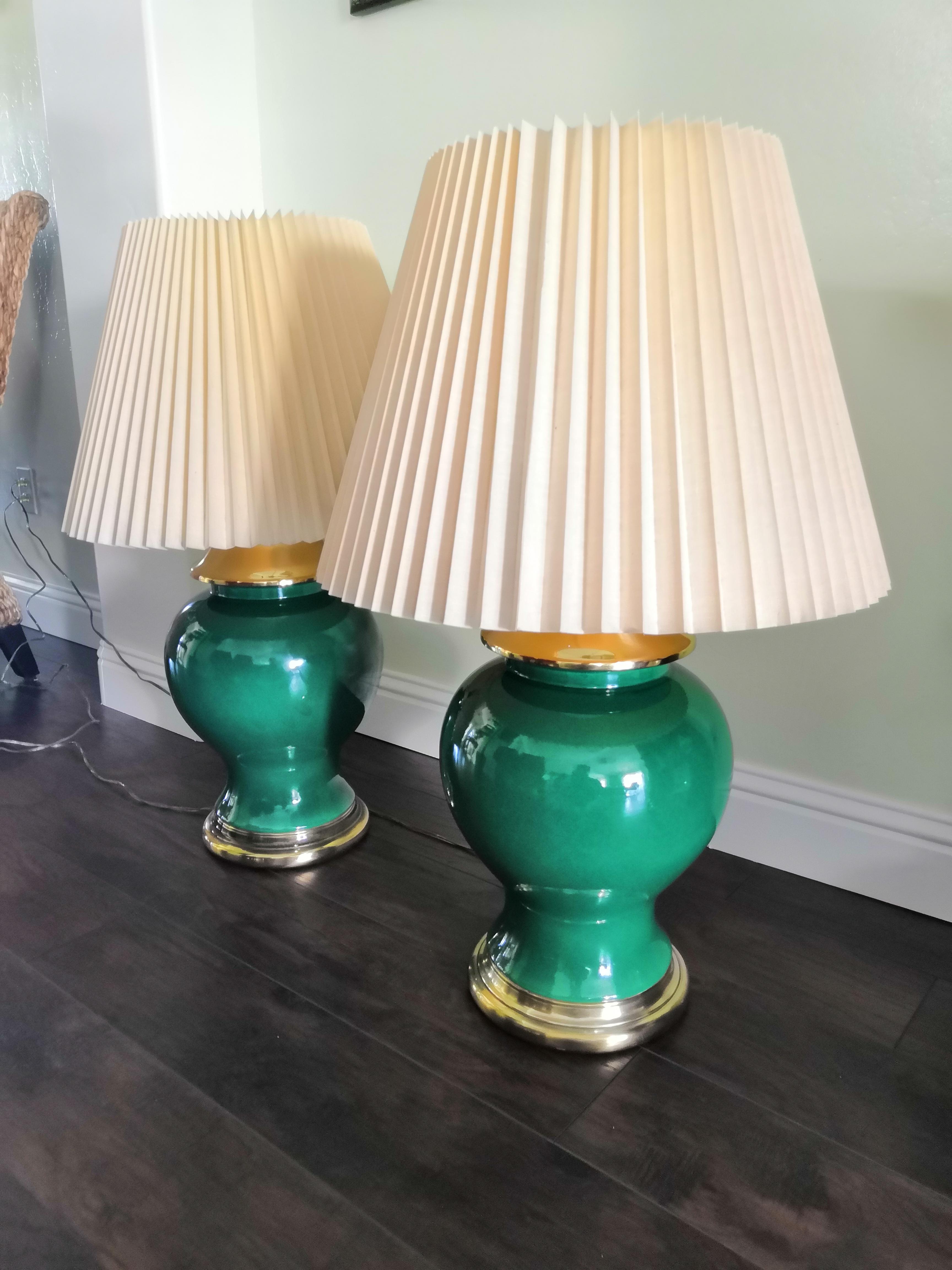 green ginger jar lamp