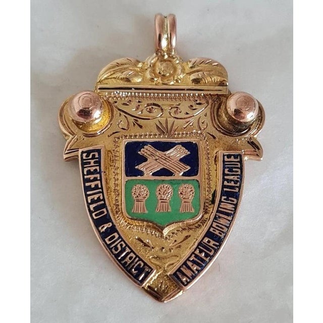 Antique Gold and Enamel Amateur Bowling League Medallion from Vaughton & Sons, 1918 For Sale - Image 6 of 8
