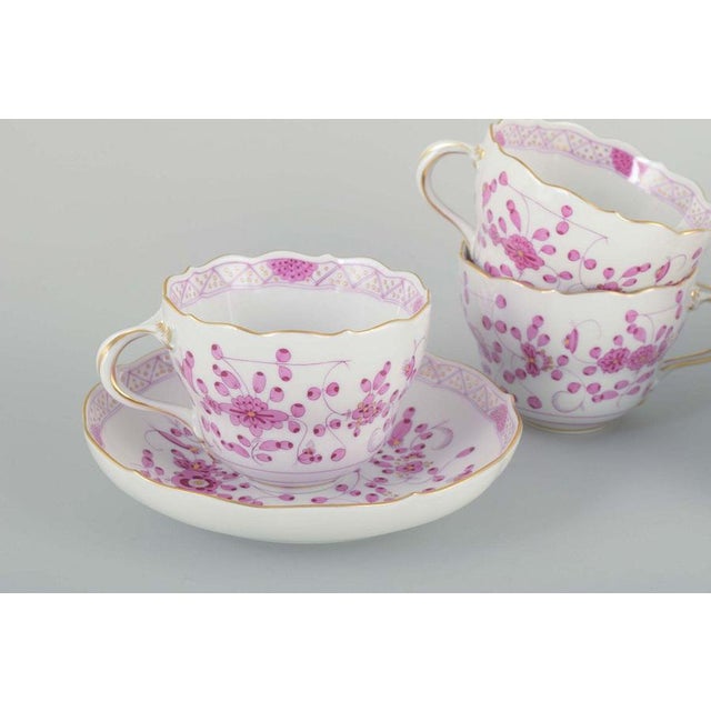 Pink Indian Porcelain Tea Set from Meissen, Set of 10 For Sale - Image 3 of 5
