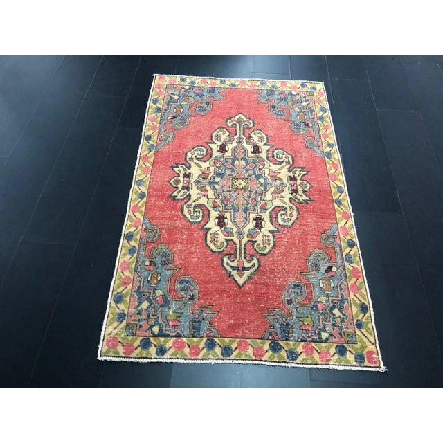 Rustic Vintage Medallion Design Turkish Red Rug For Sale - Image 3 of 11