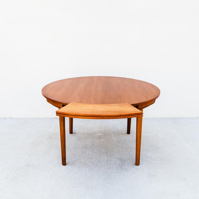1960s 1960s Iconic Danish Modern Lotus Expandable Dining Table by Dyrlund, Large Version For Sale - Image 5 of 15