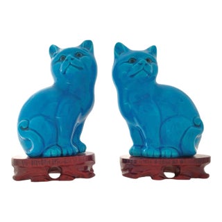 Cat Figurines Pair Blue Porcelain Statue on Rosewood Bases Vintage Oriental Decor For Sale