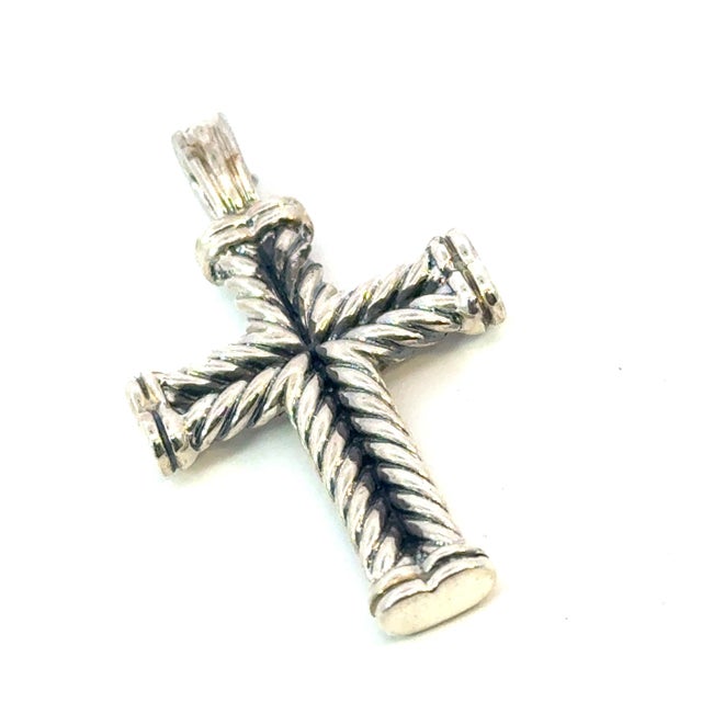 Metal 1990s David Yurman Sterling Silver Cross Pendant Estate DY697 For Sale - Image 7 of 7