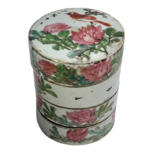 Early 20th Century Chinese Hand-Painted Four-Tiered Ceramic Keepsake Box -