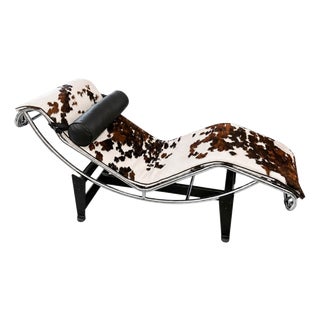 LC4 Lounge Chair by Le Corbusier for Cassina, Italy, 2000s For Sale