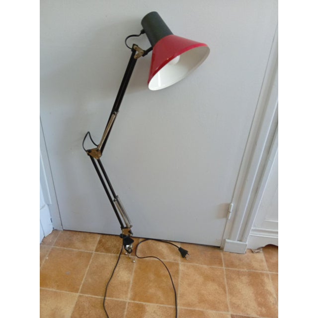 1990s Vintage Red and Black Articulated Architect's Lamp, 1990s For Sale - Image 5 of 5