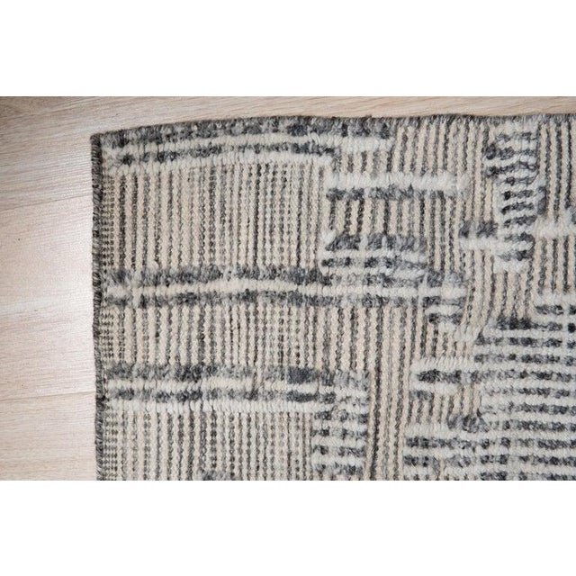 Textile 9x12 Ivory Hand-Knotted Wool Linear Cityscape Geometric Modern Carpet Rug For Sale - Image 7 of 10