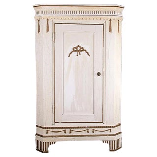 Early 19th Century Gustavian Corner Cabinet For Sale