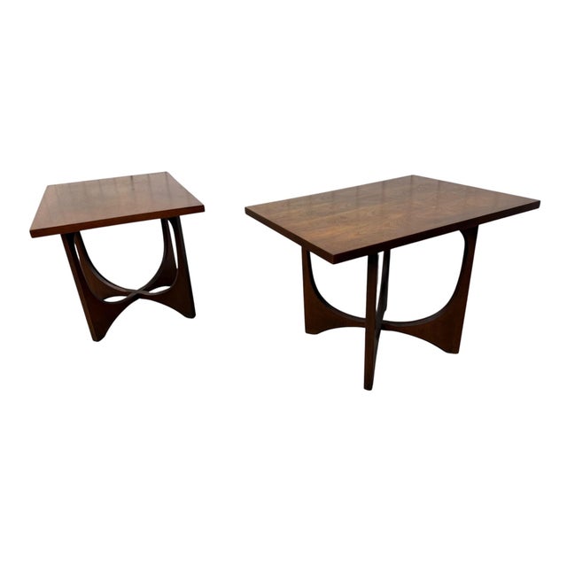Mid-Century Modern Mid-Century Modern Broyhill Brasilia Square Walnut Side Tables - Set of 2 For Sale - Image 3 of 9