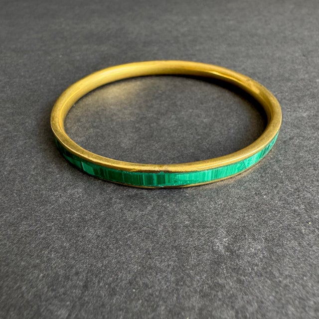 Late 20th Century Vintage Malachite Inlay Bangle Bracelet Brass Gold Tone Thin For Sale - Image 5 of 9