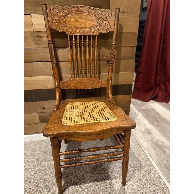 Set of Six Late 19th Century American Renaissance Revival Carved Oak Dining Chairs, Circa 1885–1900 For Sale In New York - Image 6 of 11
