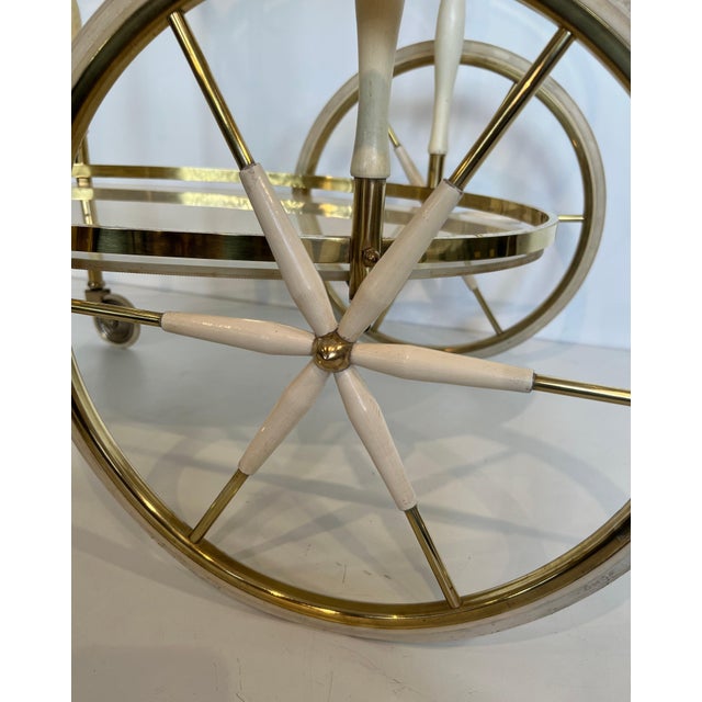 1940s Italian oval drinks trolley in brass and lacquered wood For Sale - Image 10 of 12