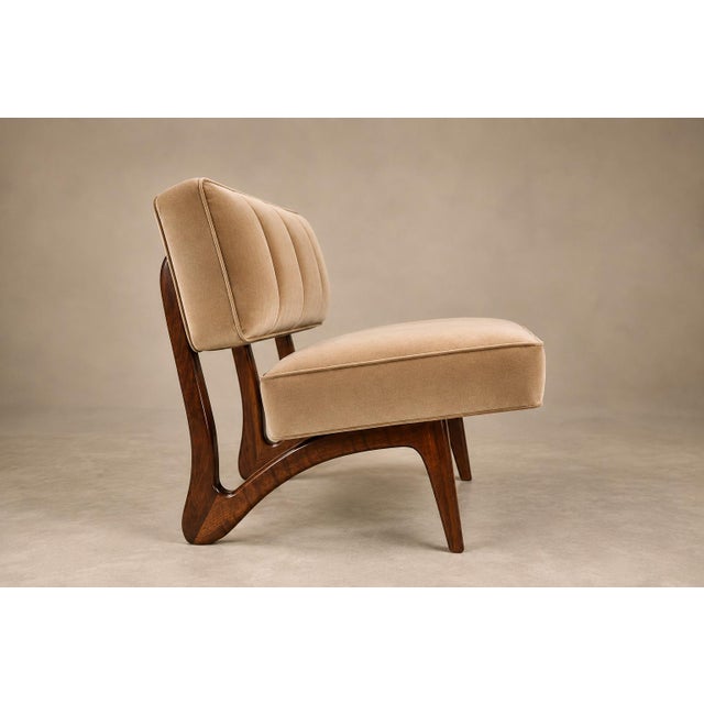 Camel Brazilian Modern Sofa in Imbuia Wood and Champagne Camel Mohair, Cimo, Brazil, 1950s For Sale - Image 8 of 18