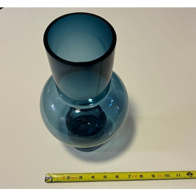 Modernist Art Glass Trio: Schott Zwiesel "Arte Nova" Emerald Totem & Nordic Glass Vases - Set of 3 For Sale - Image 4 of 15