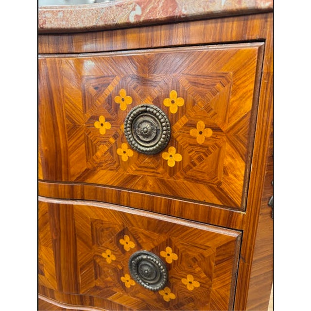 18th-Century Chest of Drawers, 1700s For Sale - Image 11 of 13
