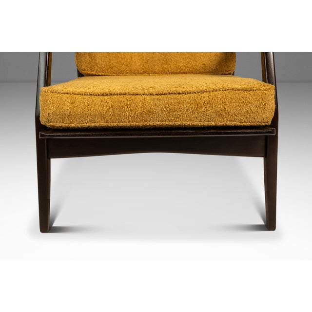 Danish Mid-Century Modern Model 596 Lounge Chair in Beech & Bouclé Attributed to Lawrence Peabody & Ib Kofod Larsen for Selig, Denmark, C. 1950's For Sale - Image 12 of 18