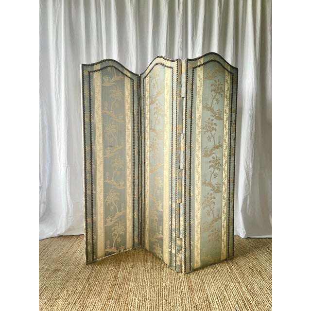 Vintage Screen in Damask Silk, 1920s For Sale - Image 16 of 18