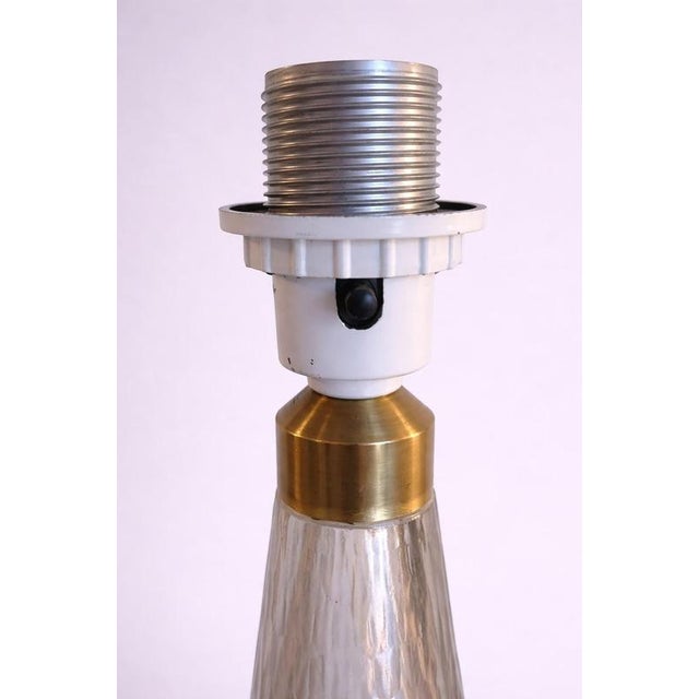 1950s Textured Crystal Glass Lamp by Vicke Lindstrand for Kosta, Sweden, 1950s For Sale - Image 5 of 8
