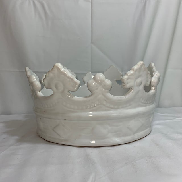 White Vintage Mid-Century Italian Ceramic Crown Centerpiece Bowl - Glossy White - Attributed to Bitossi For Sale - Image 8 of 10