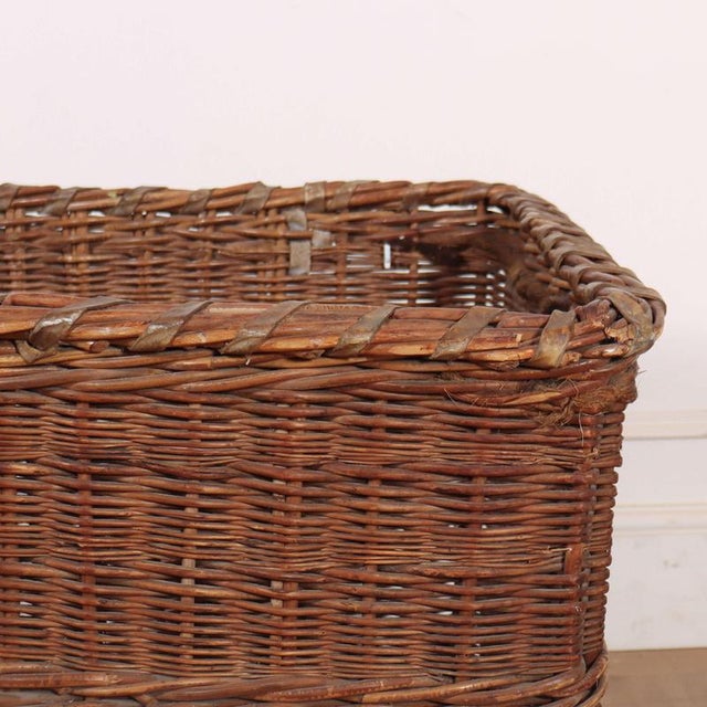 Vintag Country House Log Basket, 1920s For Sale - Image 3 of 9