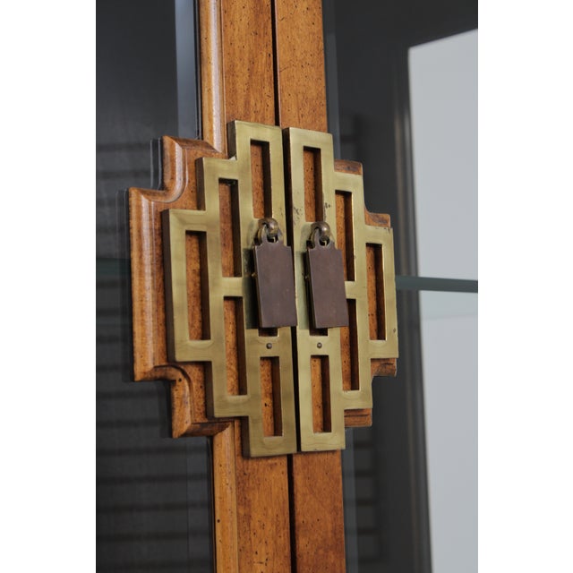 Century Chin Hua Chinoiserie Curio Cabinet For Sale - Image 13 of 15