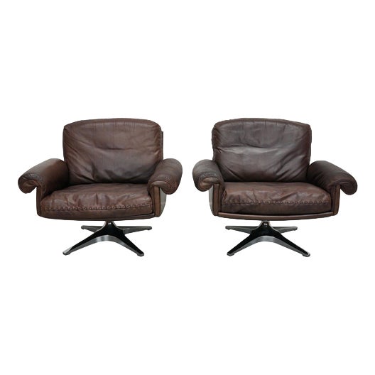 Vintage DS-31 Swivel Armchairs in Brown Leather from De Sede For Sale