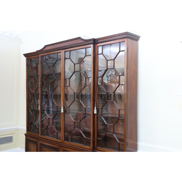 Traditional Antique Georgian Mahogany Breakfront Library Bookcase For Sale - Image 3 of 17