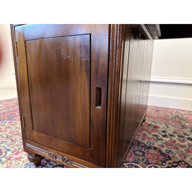 English Desk with Black Inlay For Sale - Image 9 of 17