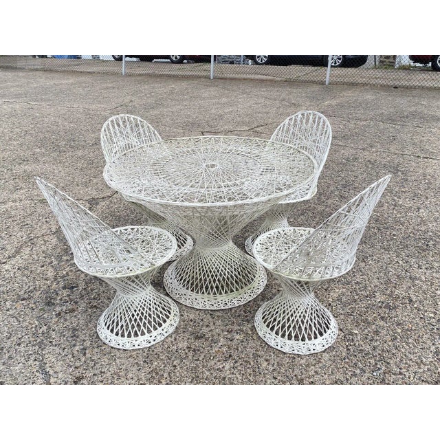 Late 20th Century Russell Woodard Spun Fiberglass Mid Century Modern Patio Dining Set - 5 Piece Set For Sale - Image 12 of 13