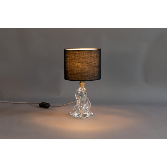 Small sized mid-century crystal glass table lamp. Re-wired and tested. Shade not included. France circa 1960. UK Plug (up...