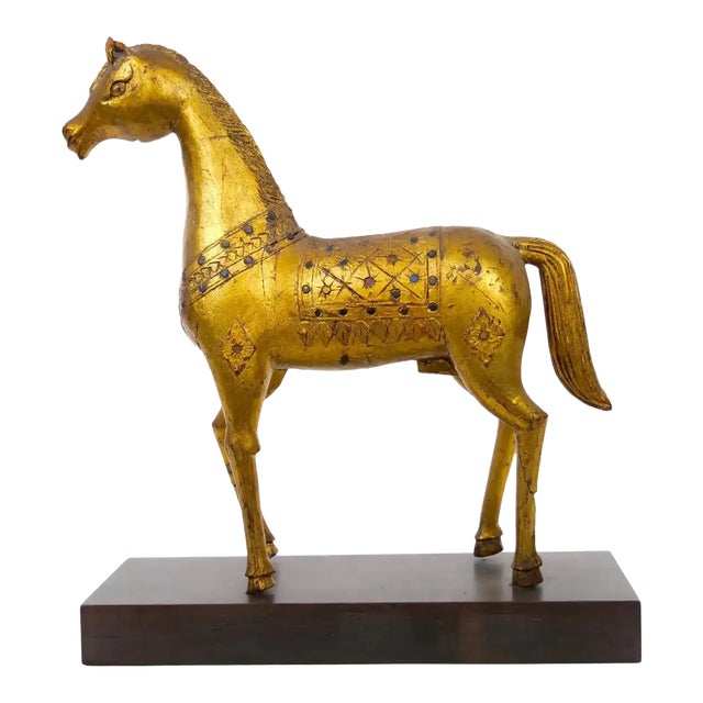 Hand Carved Gilt Gold / Wood Base Decorative Horse Sculpture For Sale