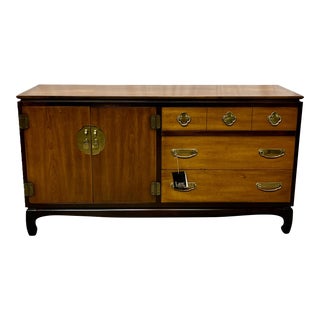 Vintage Mid Century Lane Furniture Chin Hua Hollywood Regency Style Sideboard Credenza For Sale