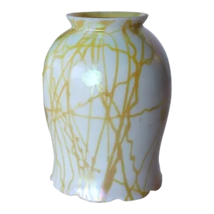 American Steuben Glass Gold Hearts and Vines Tulip Lamp Shade
