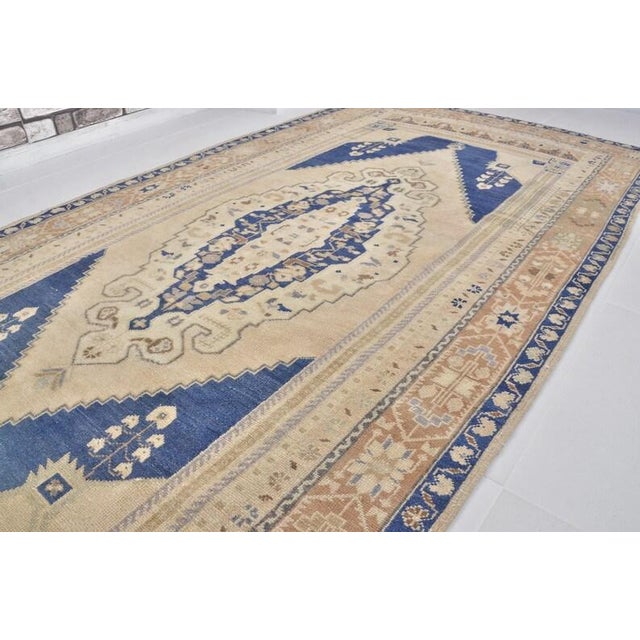 Vintage Turkish Oversize Rug For Sale In Phoenix - Image 6 of 11