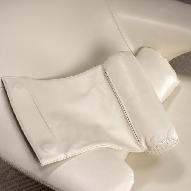 B&b Italia Radar Lounge Chair by James Irvine White Leather Swivel Lounger Italy For Sale - Image 12 of 17