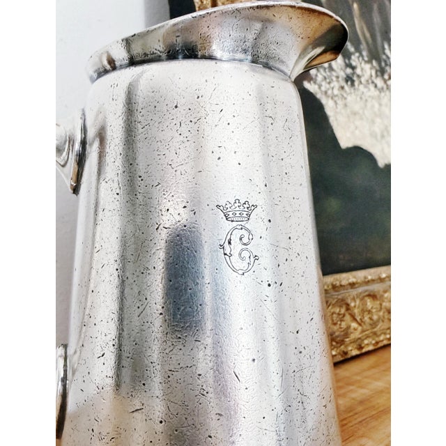 French 1910s Christofle Silver Plated Pitcher From Hotel De Crillon Paris For Sale - Image 3 of 6