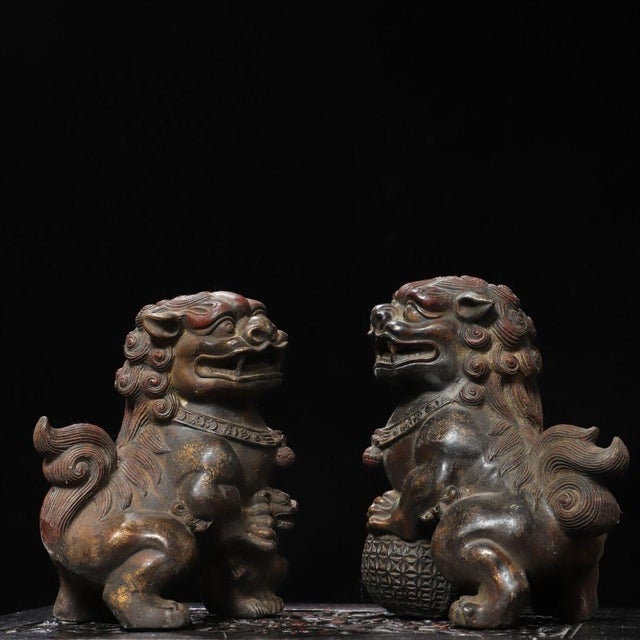 Pair of Vintage Chinese Gilt Bronze Foo Dogs – Buddhist Guardian Lions With Brocade Ball For Sale In Los Angeles - Image 6 of 11