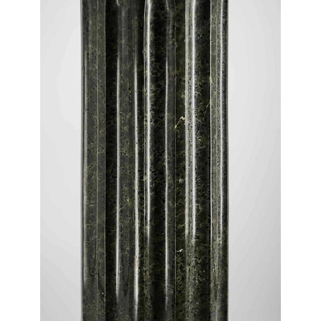 Green marble antique column from a French chateau. In good condition. Beautiful handwork. It is not a Polish or Chinese...