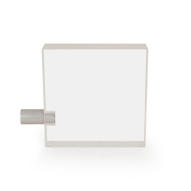 Tokujin Yoshioka Tofu Lamp by Yamagiwa (2001) Designer: Tokujin Yoshioka Manufacturer: Yamagiwa Corporation, Japan Year:...