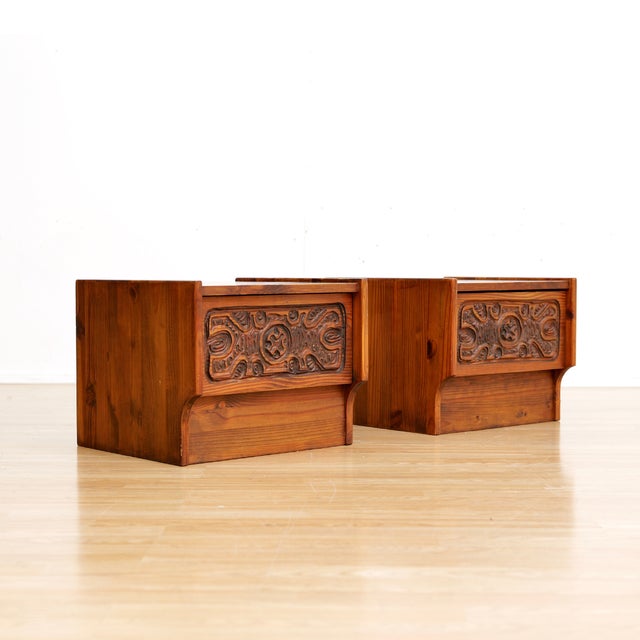1970s Hand Carved Brutalist Nightstands by Aquarius Enterprises Africa, A Pair For Sale - Image 4 of 10