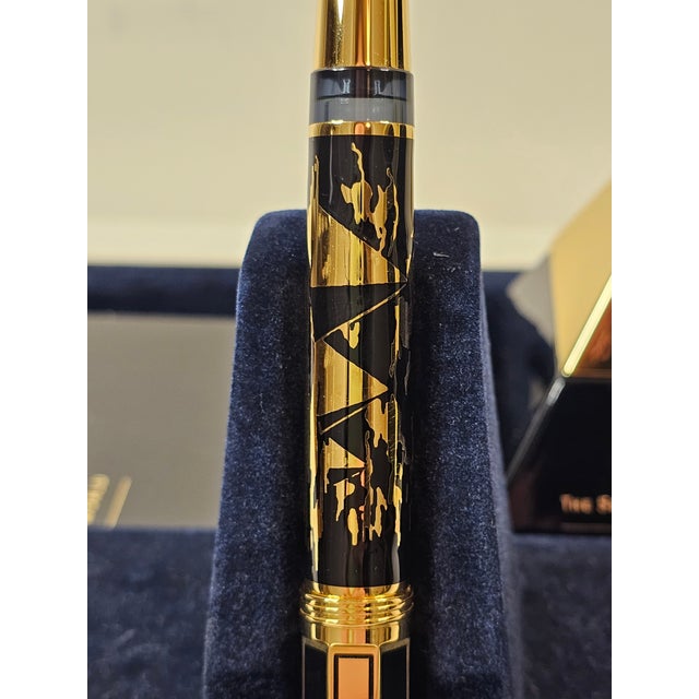 Pelikan Seven Wonders of the World 'Pyramids of Giza' Fountain Pen For Sale - Image 9 of 18
