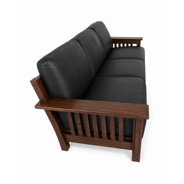 Exceptional Stickley Brothers Mission Oak settle sofa , crafted from solid quarter-sawn oak with classic Arts & Crafts...