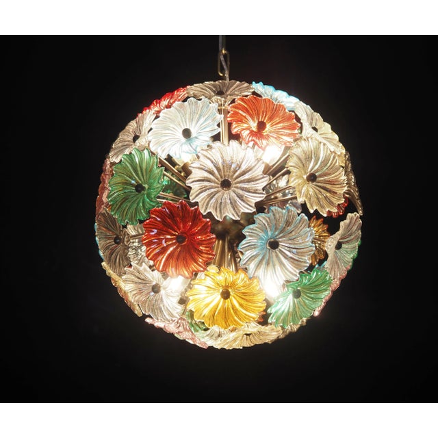 2020s Sputnik Murano Multicolored Chandelier 51 Daisy Multicolored Glasses For Sale - Image 5 of 7